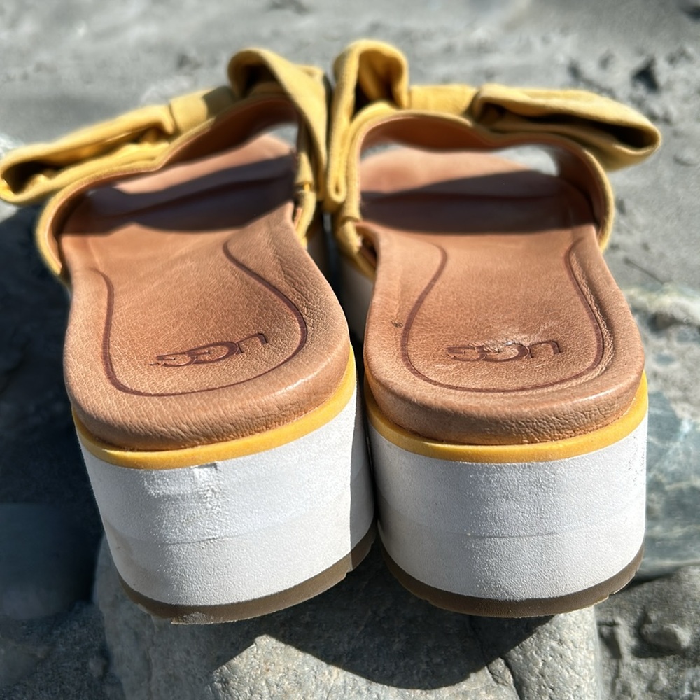 UGG Yellow Bow Platform Sandals Size 6.5 - Picture 5 of 16